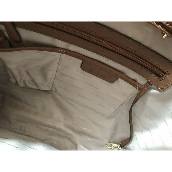 Michael Kors Tan Zippered Triple Compartment Gold Chain Tote - Picture 8 of 9